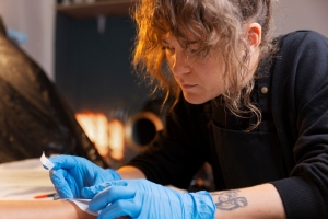 Removing tattoos completely Removing tattoos completely